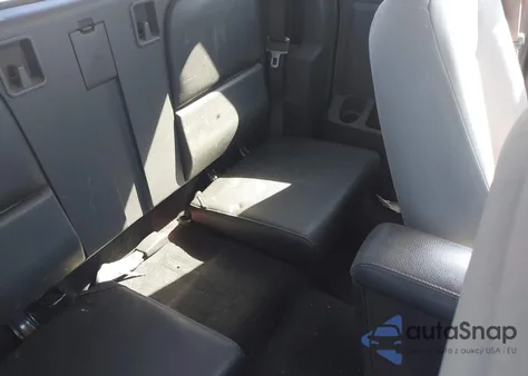 2008 Dodge Dakota Sxt/Bighorn/Lonestar from USA, damaged, VIN 1D7HW32K88S542759